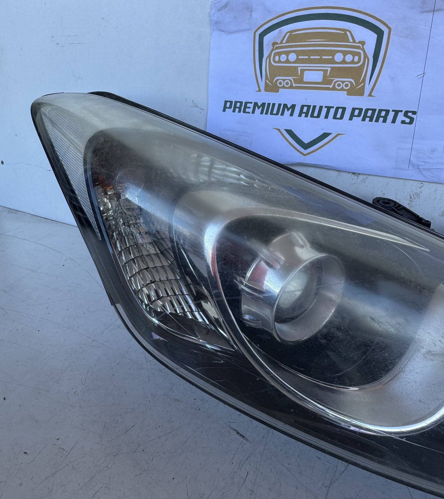 2015 Hyundai i30 GD Hatchback Right Headlight