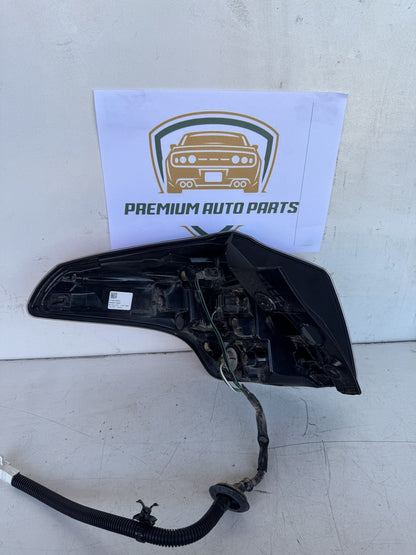 2017 Toyota RAV4 Station Wagon Right Taillight