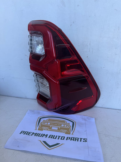 2023 Toyota Hilux Pickup Right Taillight
