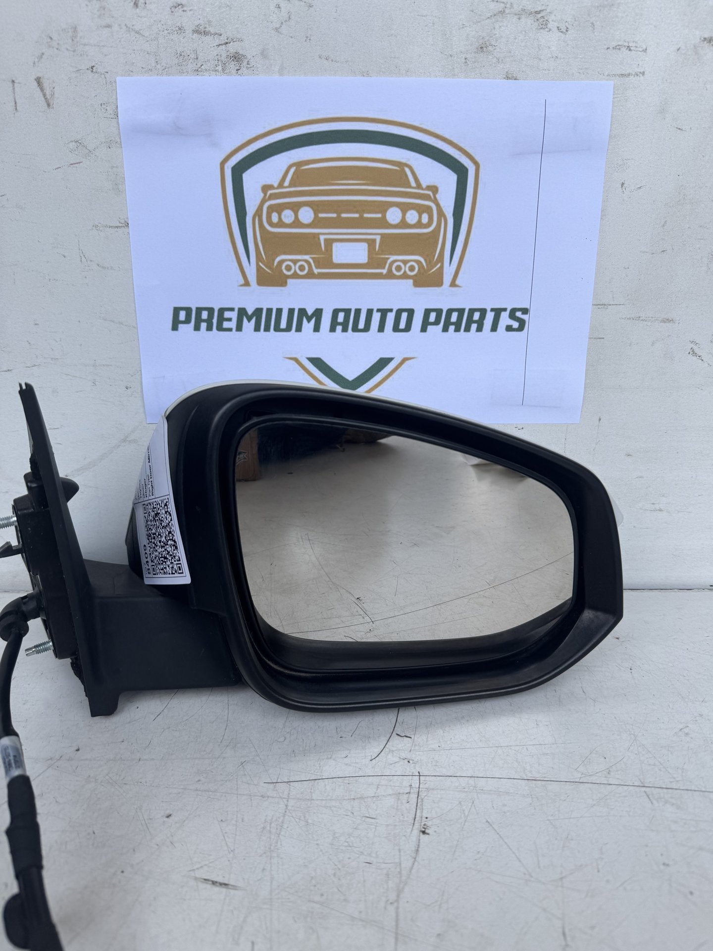 2015  U50 Right Door Mirror