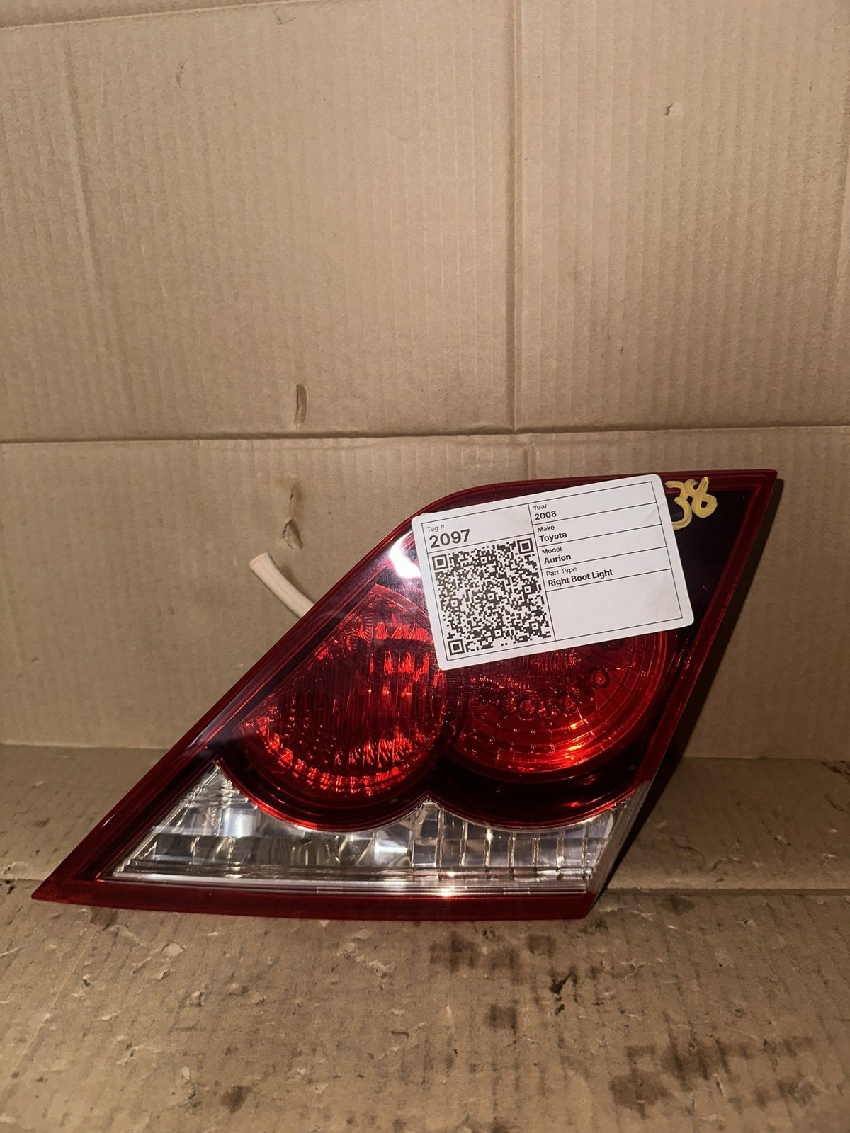2008 Toyota Aurion Sedan Right Boot Light 2282