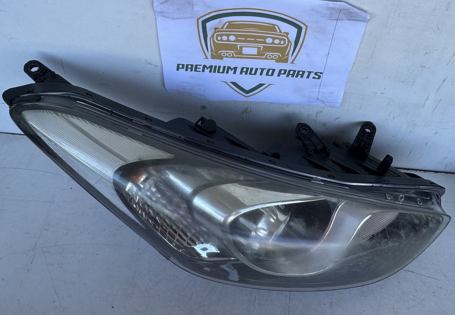 2015 Hyundai i30 GD Hatchback Right Headlight