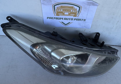 2015 Hyundai i30 GD Hatchback Right Headlight