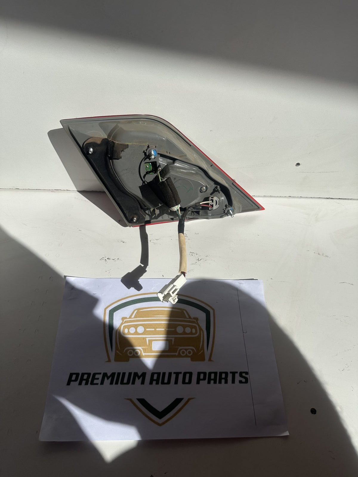 2006-2012 Toyota Aurion V40 Sedan Right Boot Light 06-124