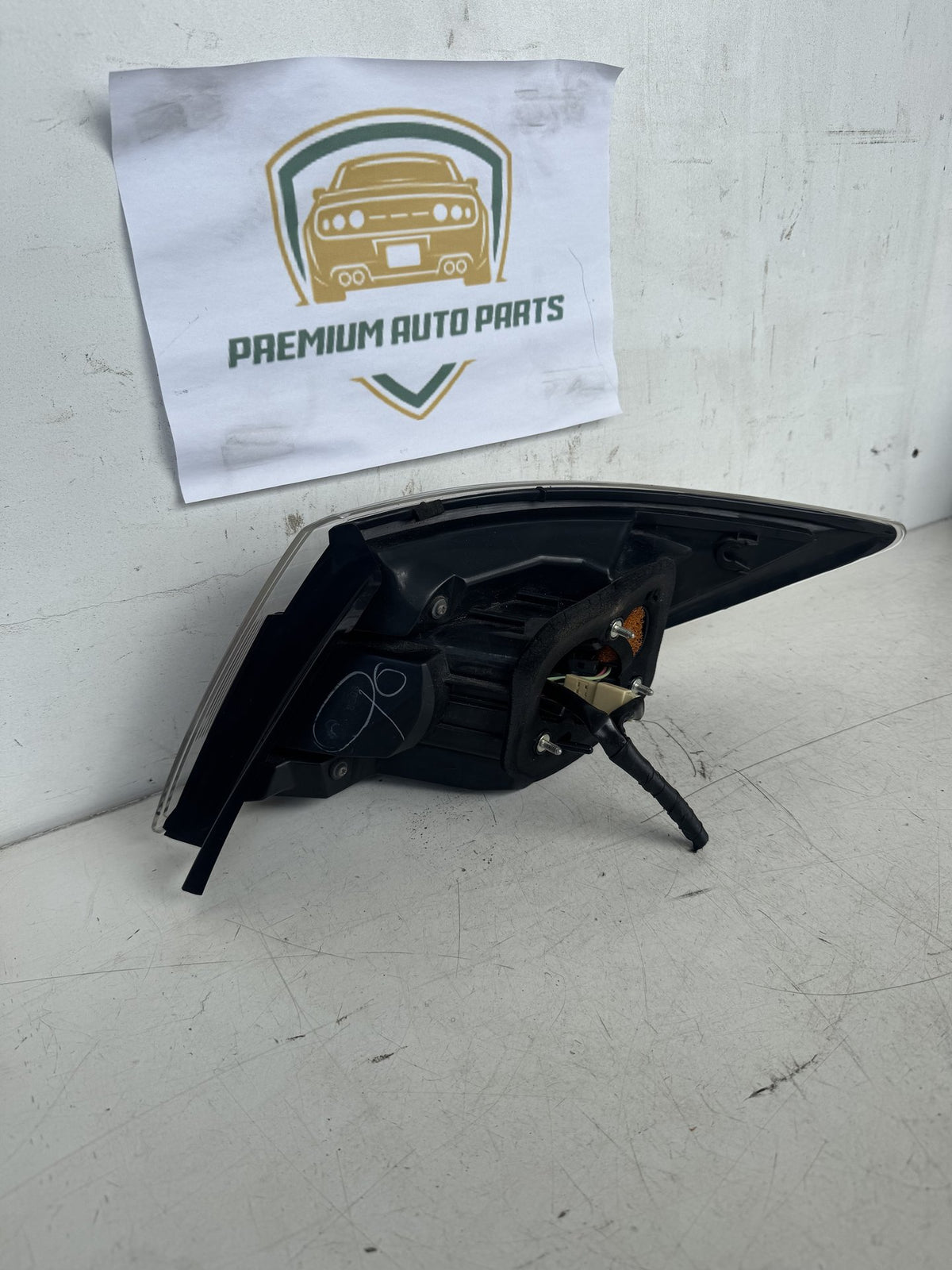 2008 Mazda Mazda6 Hatchback Left Taillight