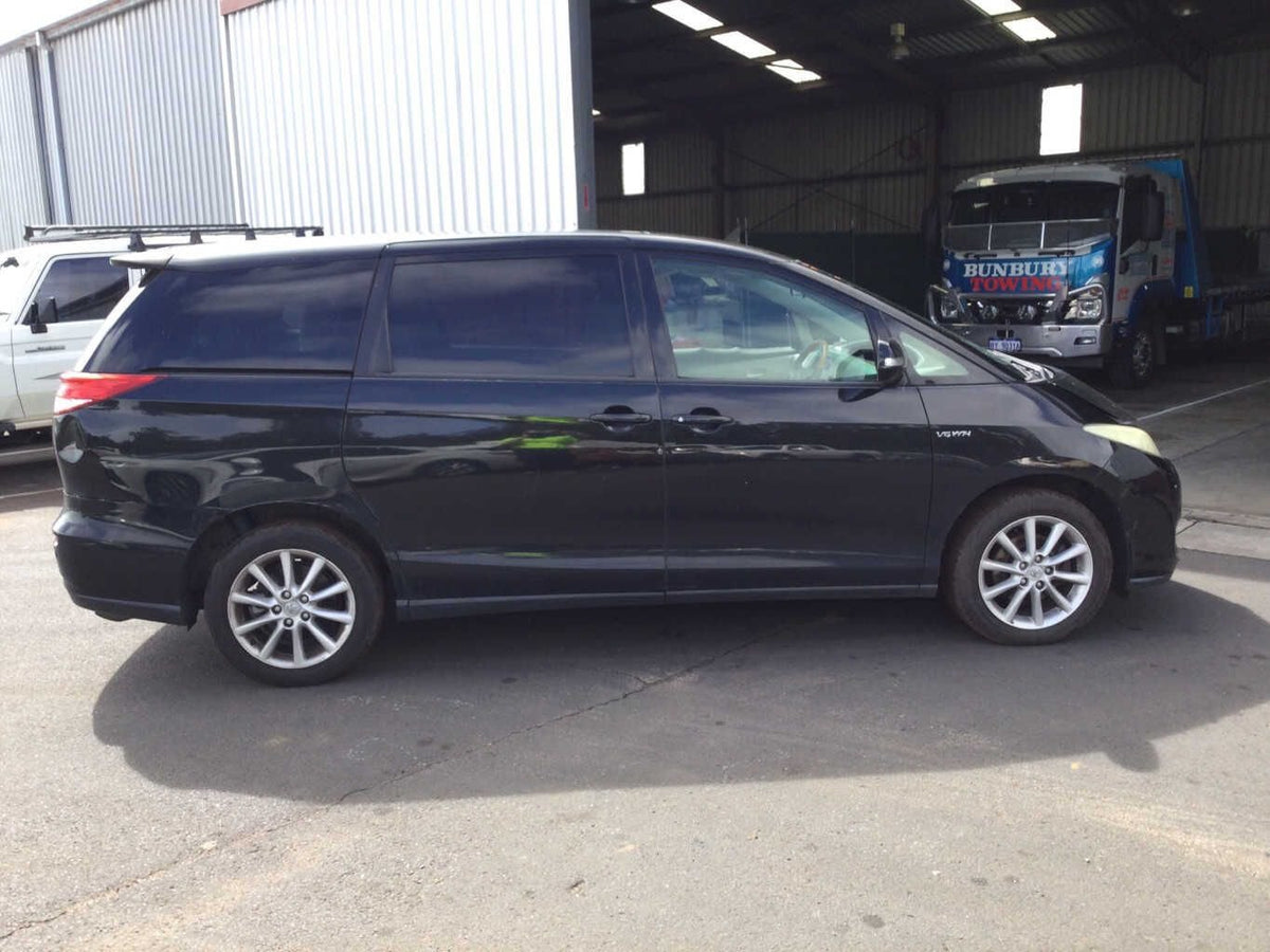 2010 Toyota Tarago R50