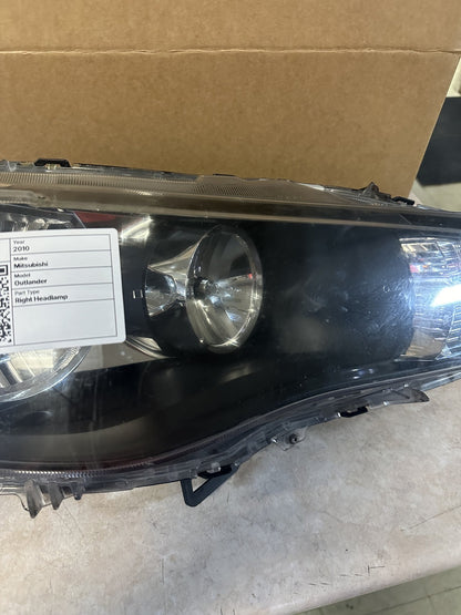 2010 Mitsubishi Outlander Outlander Station Wagon Right Headlight P8924