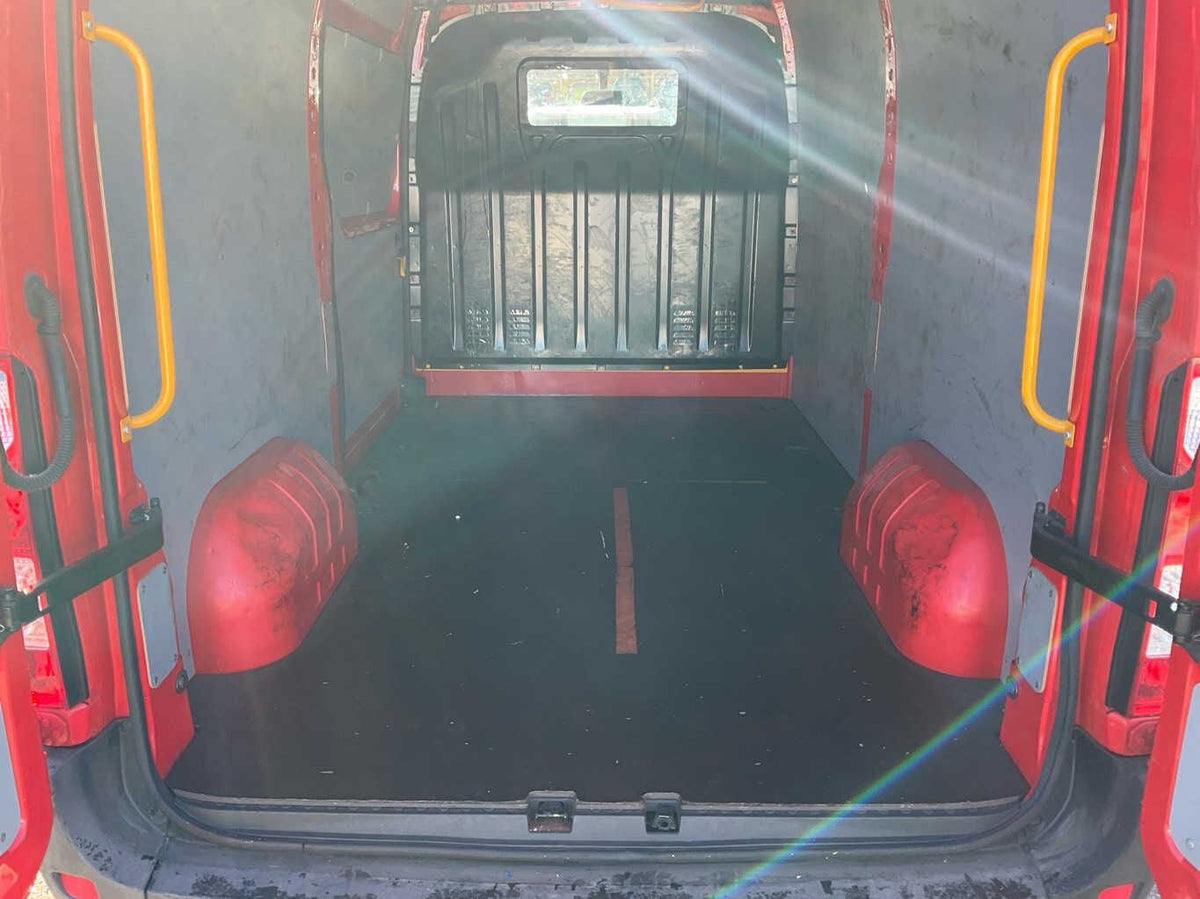 2016 Renault Master