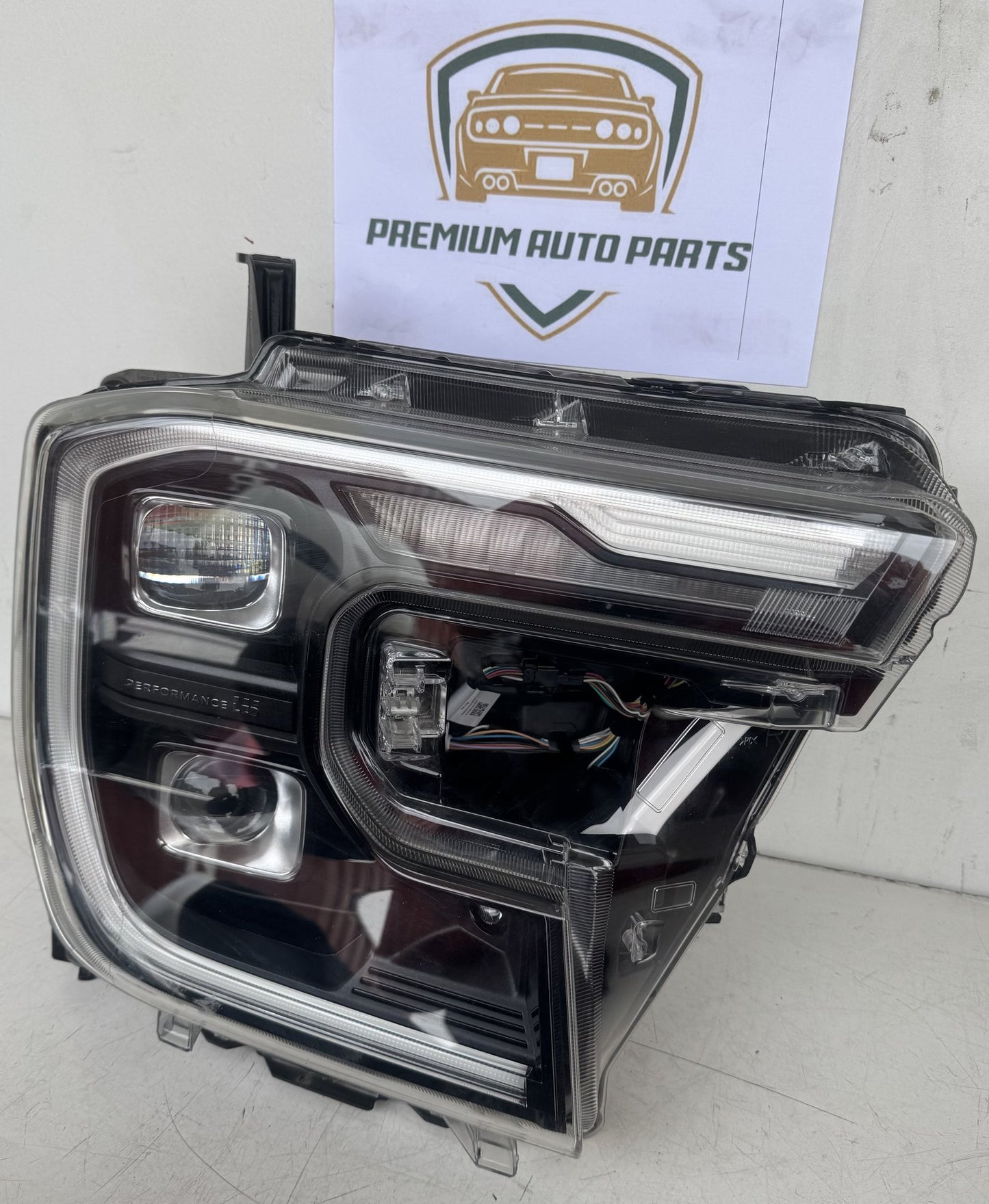 2023 Ford Ranger Pickup Right Headlight N1WB-13E016-BH