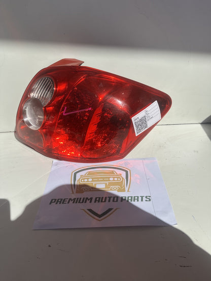 2007-2014 Toyota Corolla E150 Sedan Right Taillight 12-509
