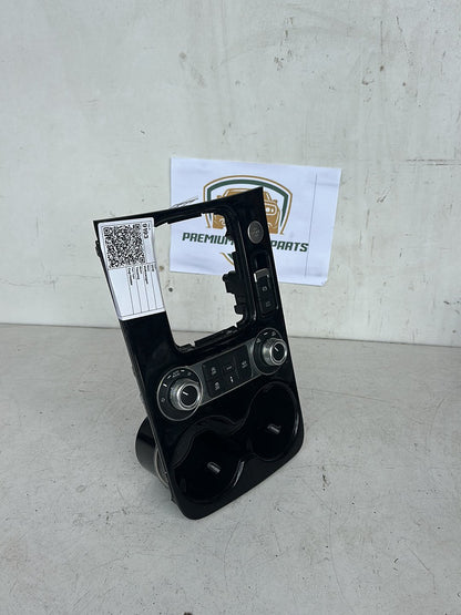 2016 Volkswagen Touareg Station Wagon Cup Holder