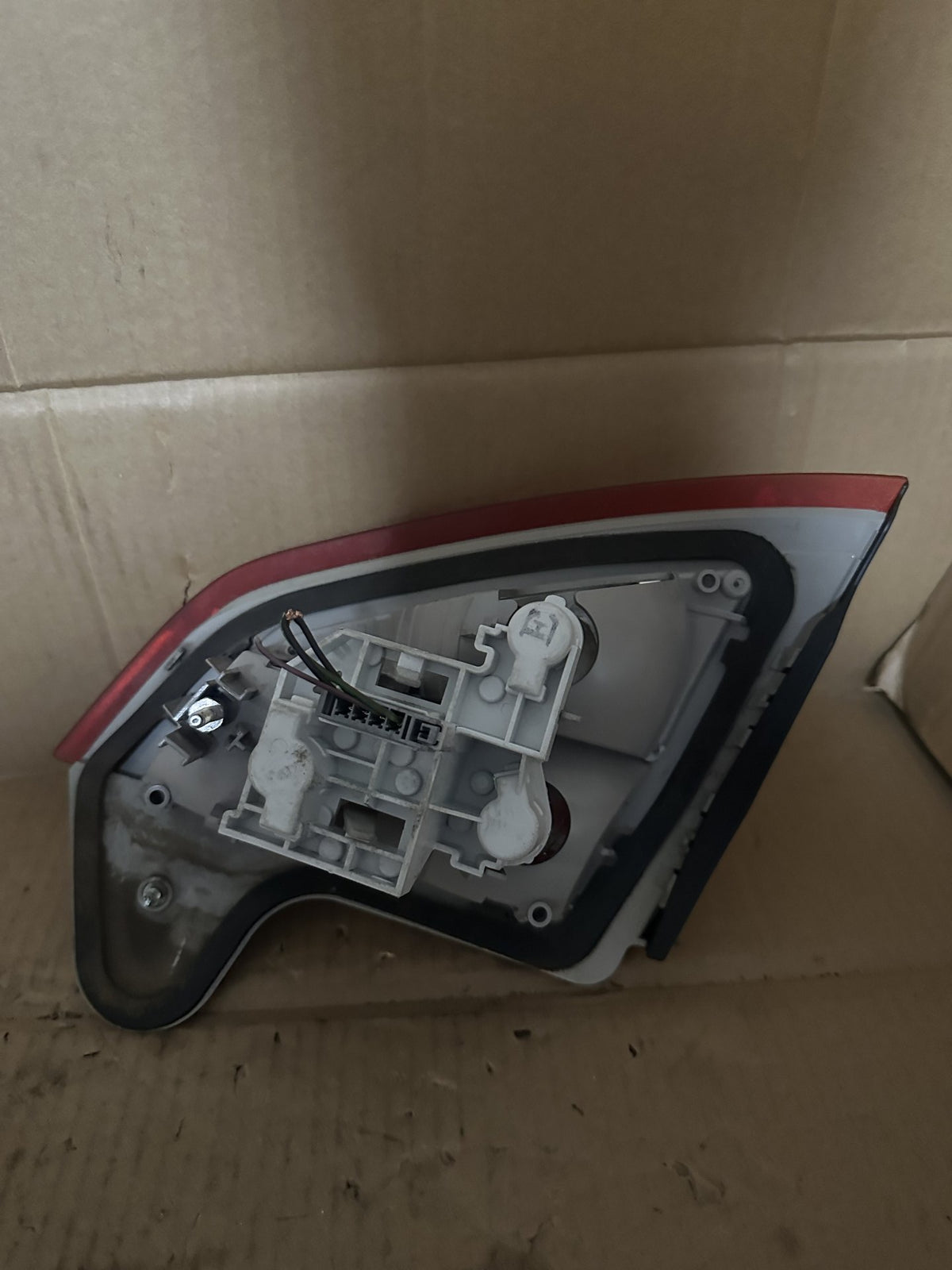 2008 Ford Mondeo MA - Left Boot Light