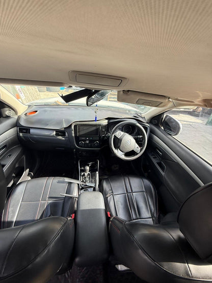 2018 Mitsubishi Outlander  Station Wagon 
Mitsubishi
Outlander