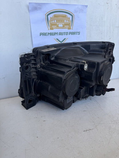 2010 Land Rover Range Rover Sport Station Wagon Right Headlight