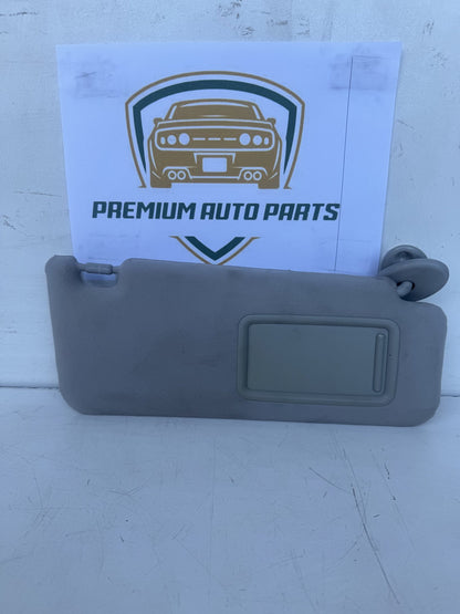 2010  E20 Right Sun Visor