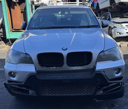 2008 BMW X5  E70Station Wagon 
BMW
X5