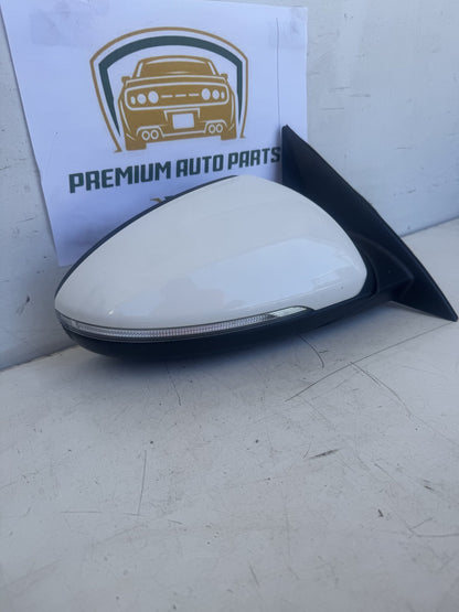 2020   Right Door Mirror