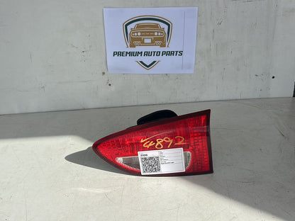 2007 Subaru B9 Tribeca SUV Right Bootlid Light