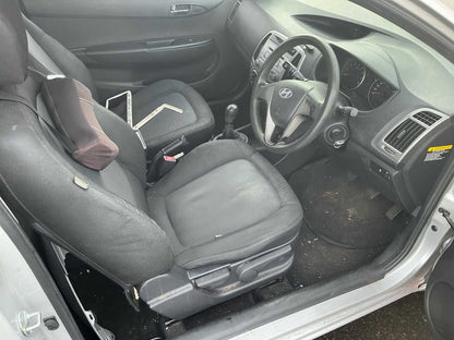 2015 Hyundai i20 Active PBHatchback 
Hyundai
i20
