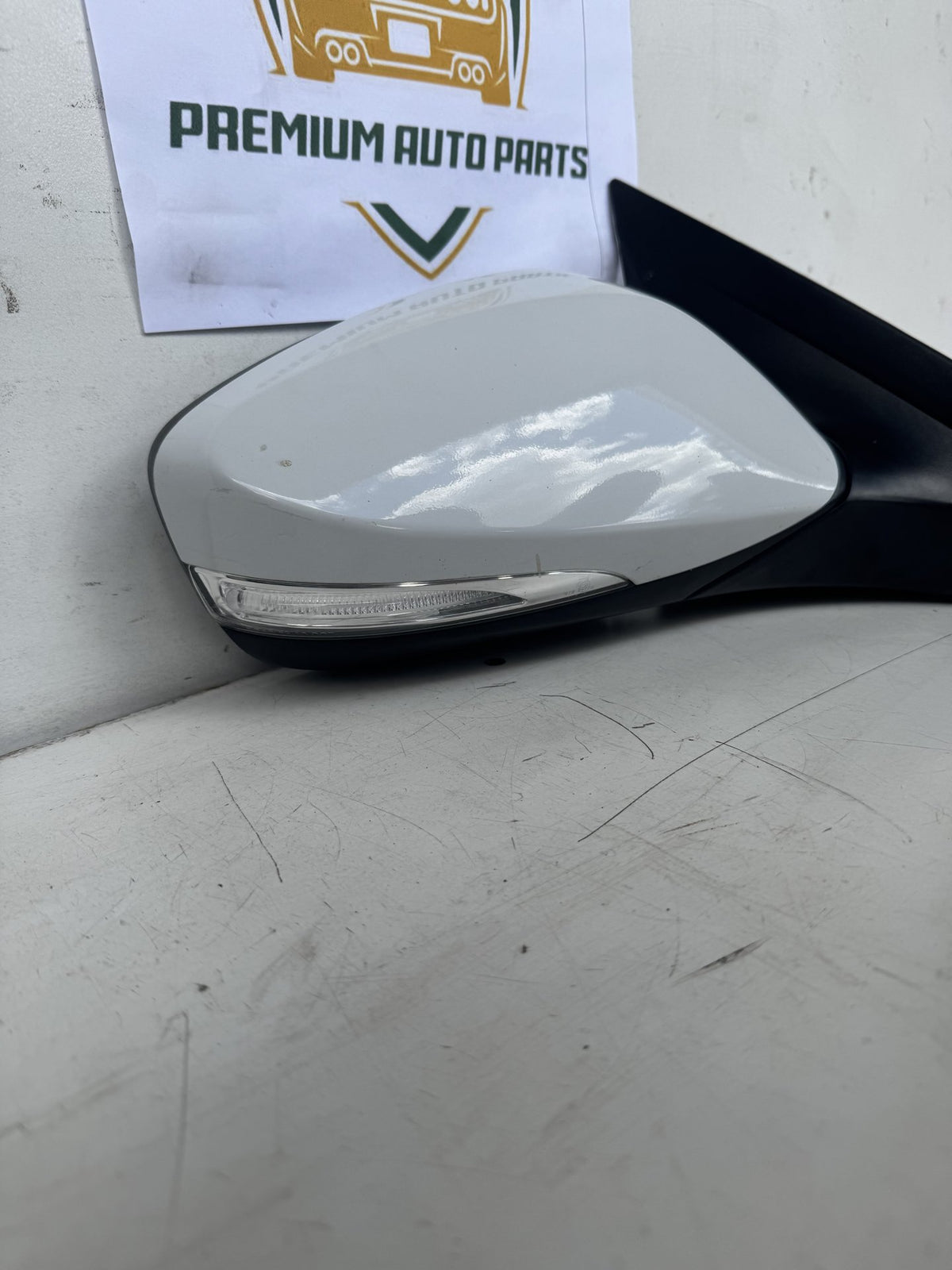 2018 Hyundai Accent Hatchback Right Door Mirror 027492