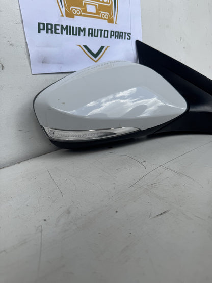 2018 Hyundai Accent Hatchback Right Door Mirror 027492
