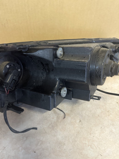 2007 Mazda CX-7 - Right Headlight