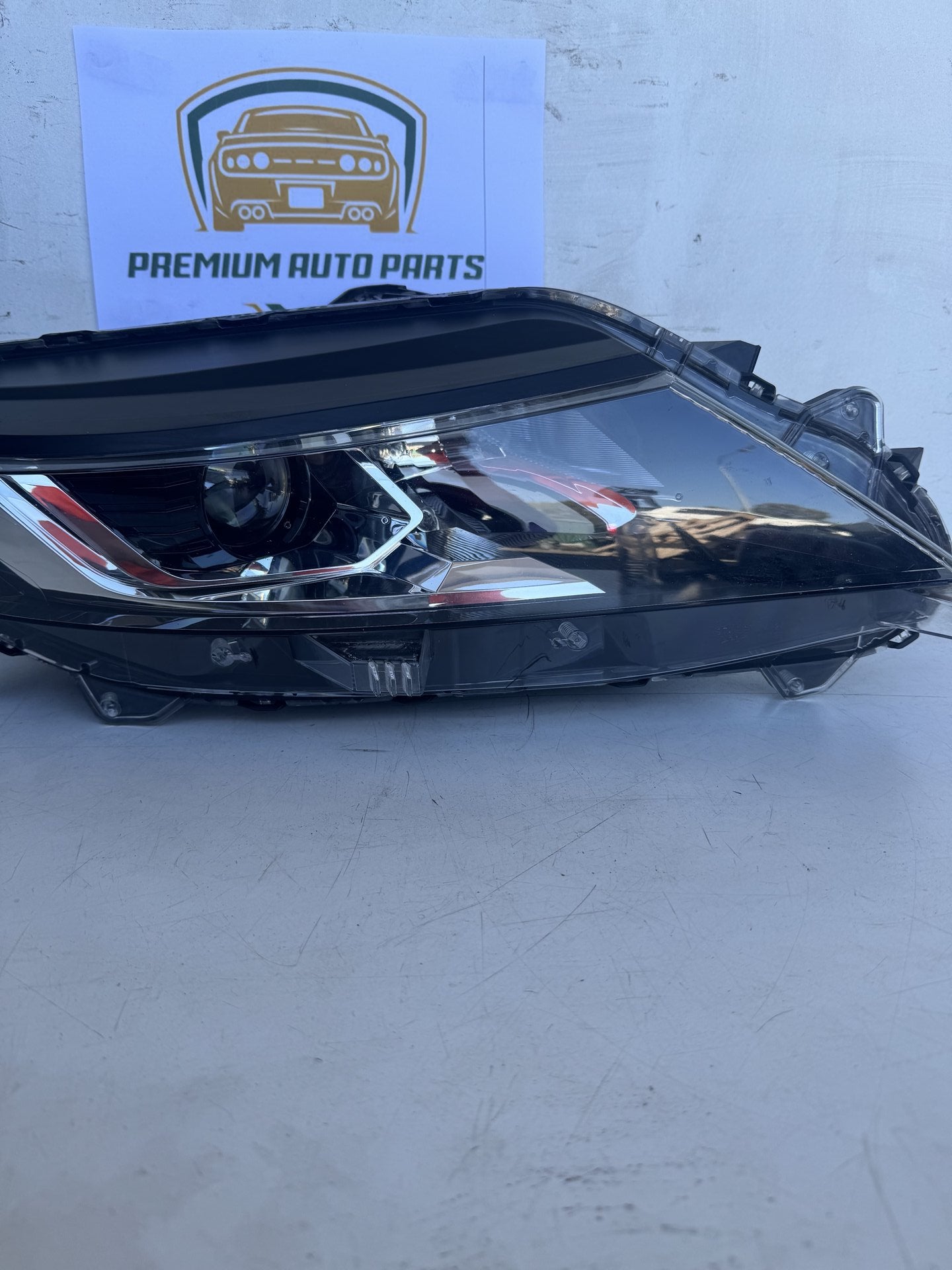 2023   Right Headlight
