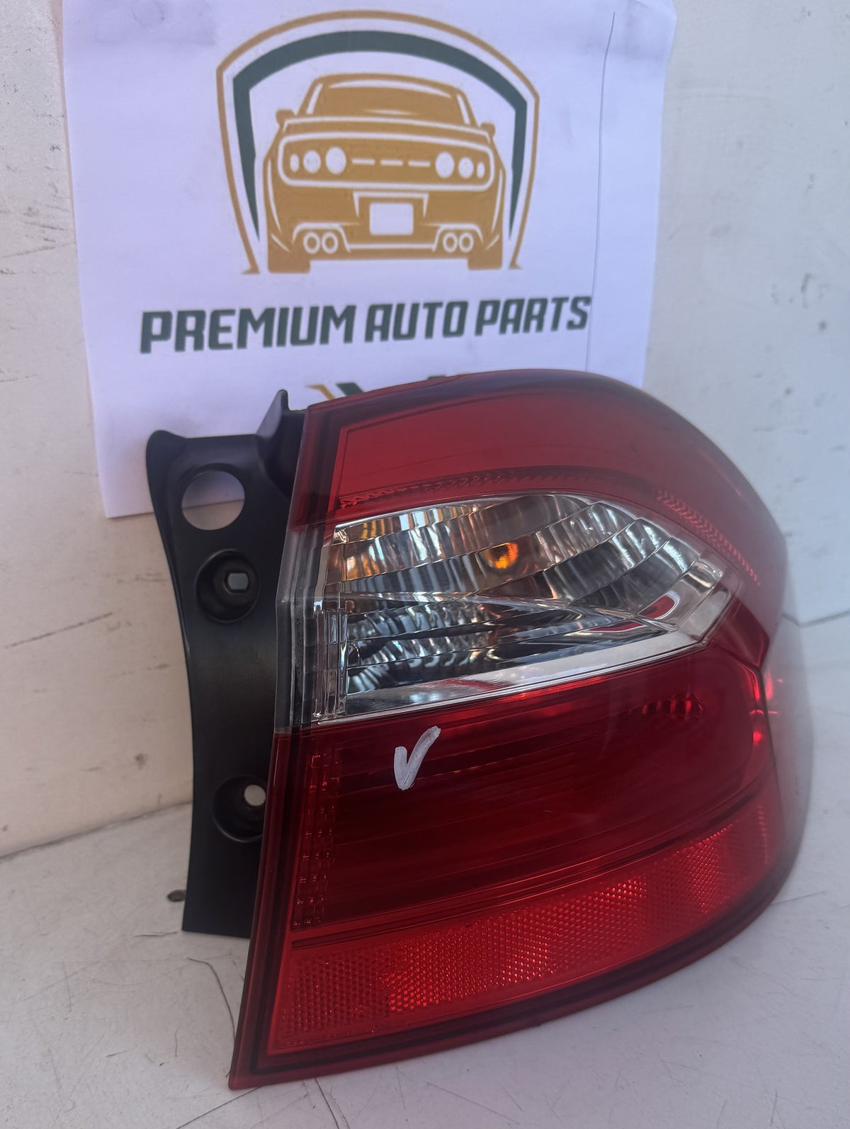 2016 Kia Rio UB - Right Taillight