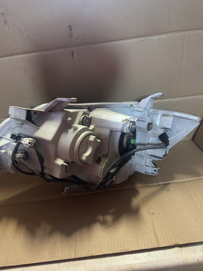 2006-2012 Toyota Aurion V40 GSV40 - Right Headlight