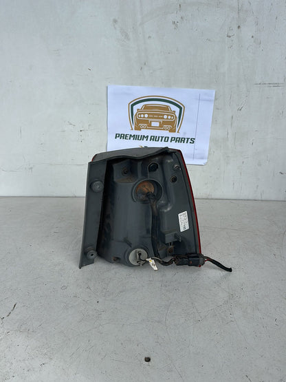 2012 Kia Sorento Station Wagon Left Taillight