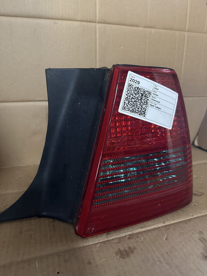 2003-2004 Holden Statesman WK KY54A - Right Taillight