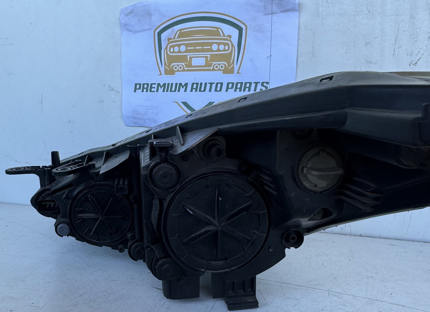 2015 Hyundai i30 GD Hatchback Right Headlight