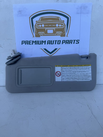 2010  E20 Left Sun Visor