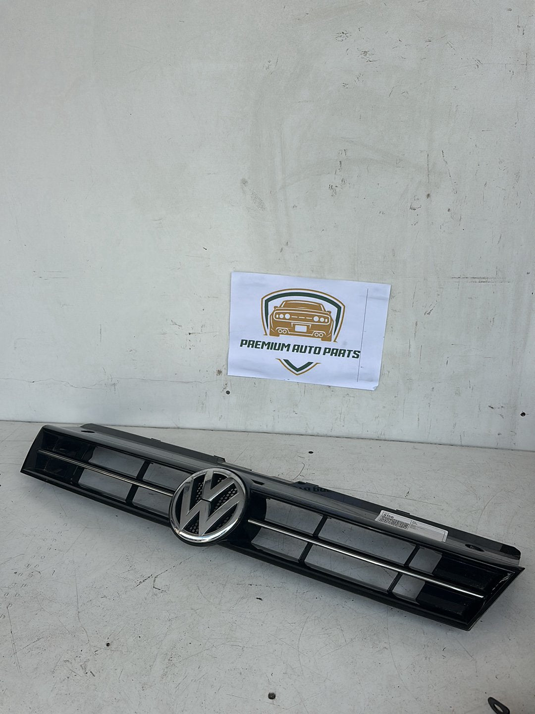 2012 Volkswagen Polo Hatchback Grille