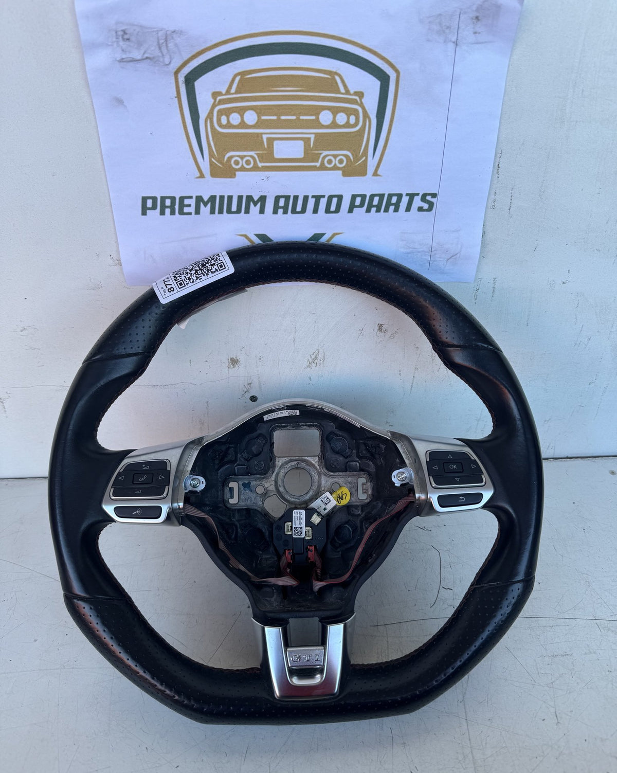 2010 Volkswagen Golf MK6- 5K Station Wagon Steering Wheel
