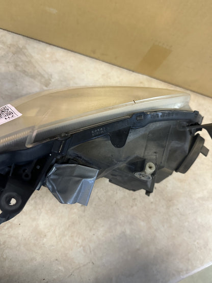 2004 Toyota Corolla Corolla Hatchback Left Headlight