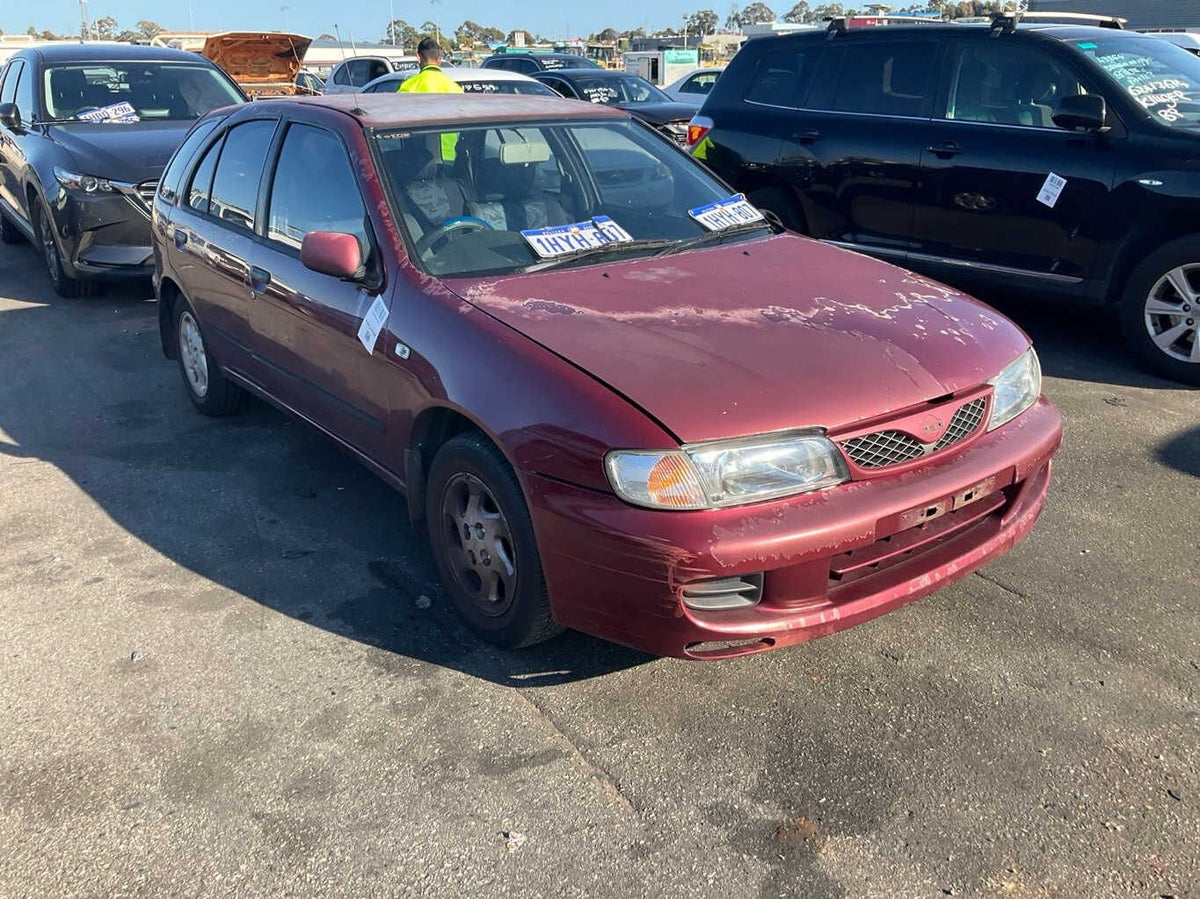 1998 Nissan Pulsar N15