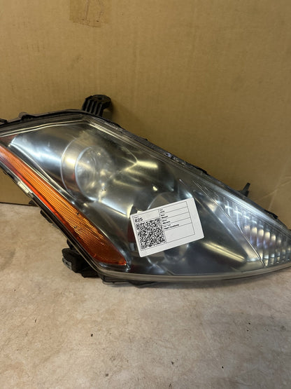 2010 Nissan Murano - Right Headlight