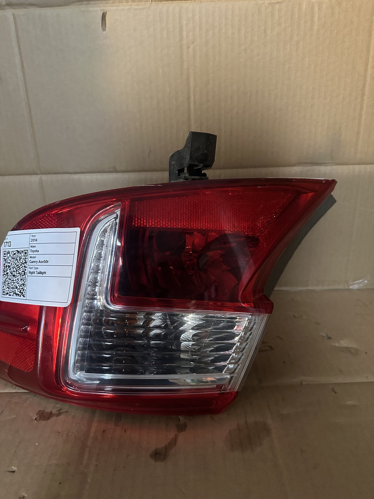 2014 Toyota Camry - Right Taillight