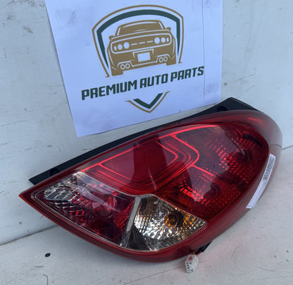 2014   Right Taillight