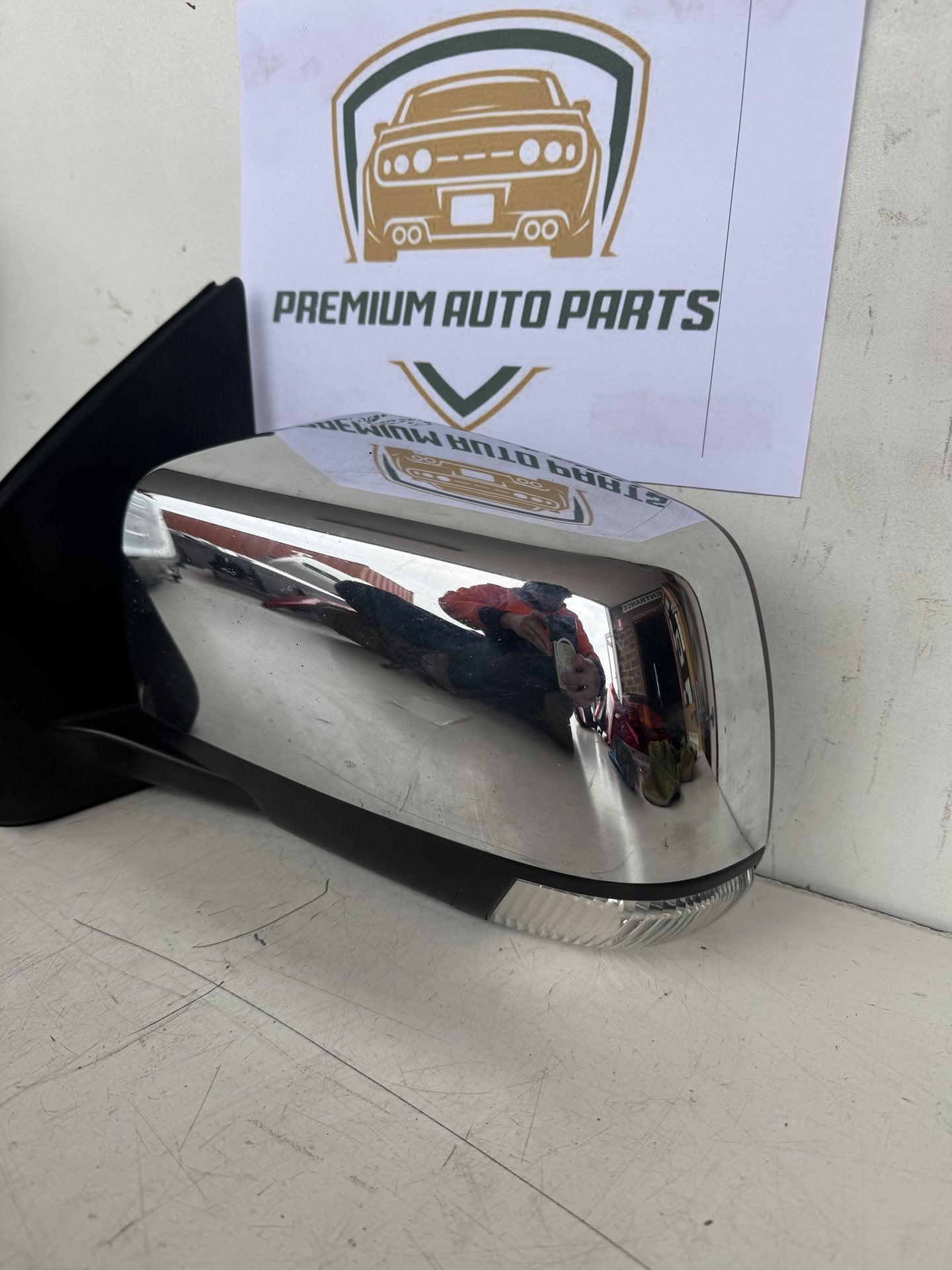 2013 Isuzu D-Max Pickup Left Door Mirror