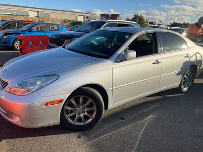 2005 Lexus ES300  V30Sedan 
Lexus
ES300