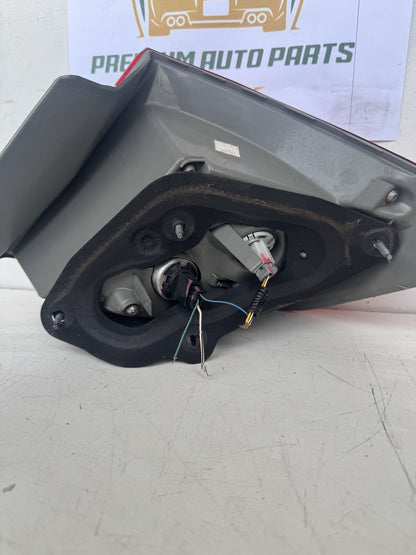 2016   Left Taillight
