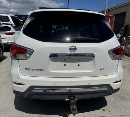 2014 Nissan Pathfinder R52