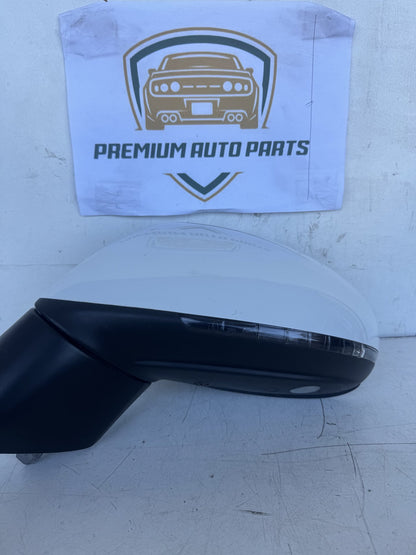 2016 Volkswagen Touareg Station Wagon Left Door Mirror