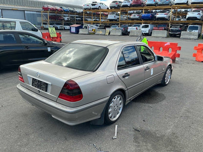 2000 Mercedes-Benz C-Class