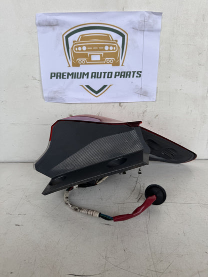 2015 Toyota Corolla Hatchback Right Taillight
