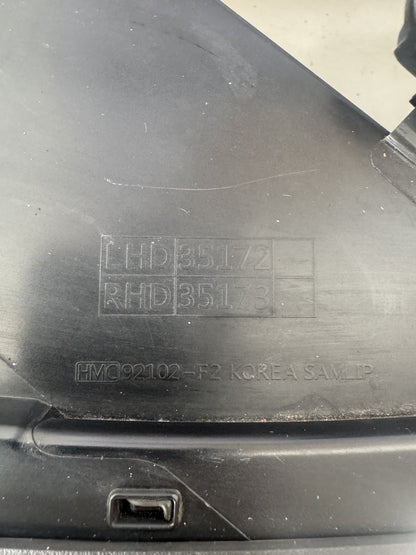 2019  AD Right Headlight