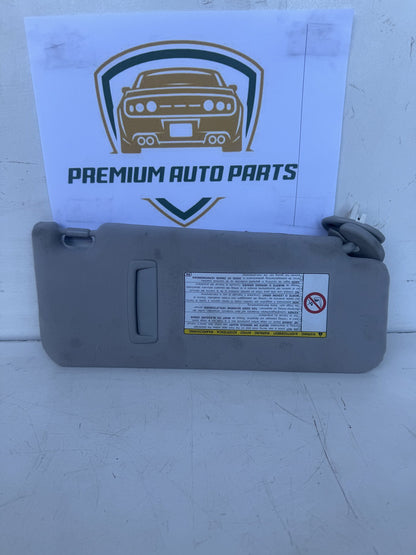 2010  E20 Left Sun Visor