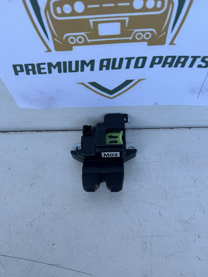 2015   Bootlid Lock